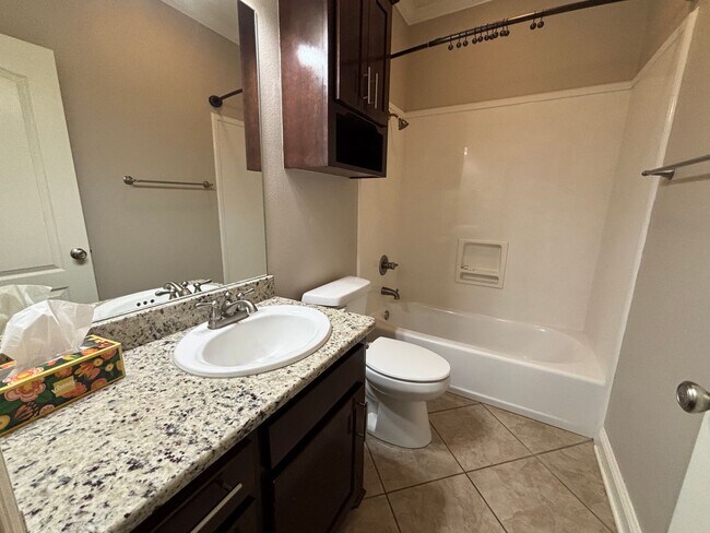 Building Photo - GATED COMMUNITY OFF SLIGO ROAD IN SOUTH BOSSIER (10 Miles from Barksdale Air Force Base)