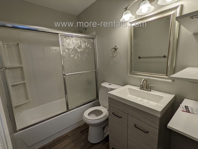 Building Photo - Newly remodeled house on a dead-end street