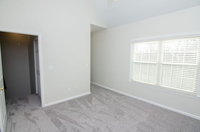 Building Photo - 209 Newport Cove Ct