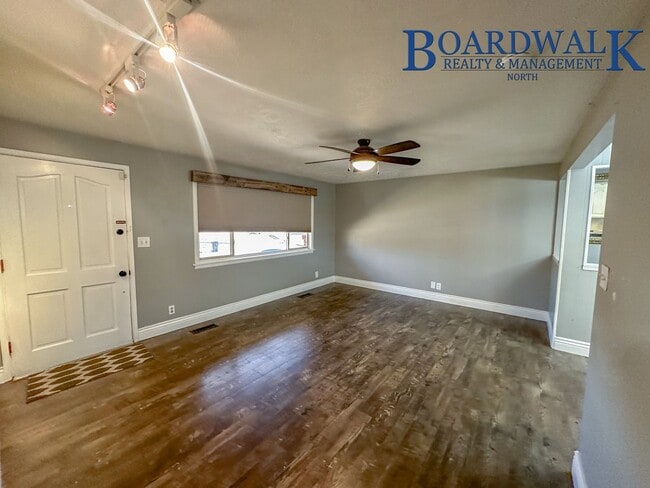 Building Photo - Amazing 4 Bed Rambler in Syracuse