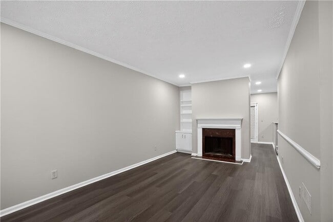 Building Photo - 105 Glen Acres Ct