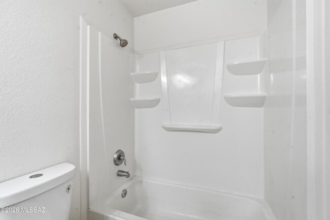 Building Photo - 10008 E Moonstruck Way