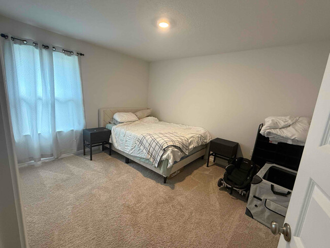 Building Photo - 4865 Conner Ln