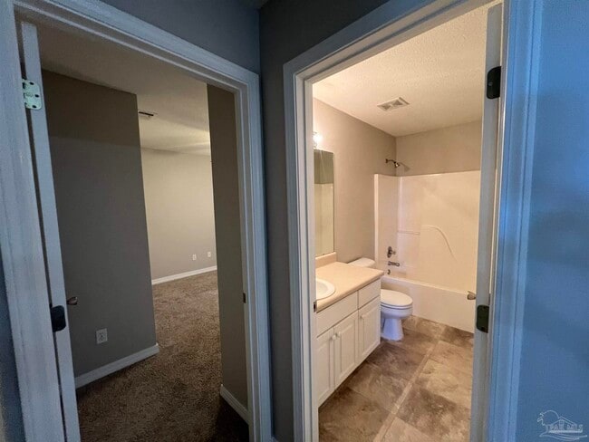 Building Photo - 5085 Terra Lake Cir