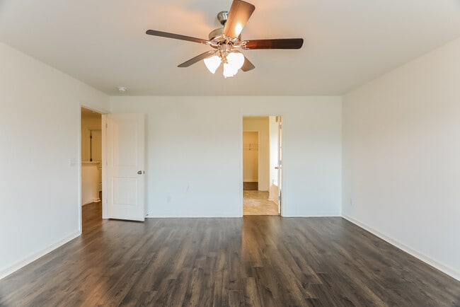 Building Photo - 7271 Timber Leaf Br