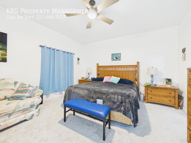 Building Photo - 2632 NE 27th St