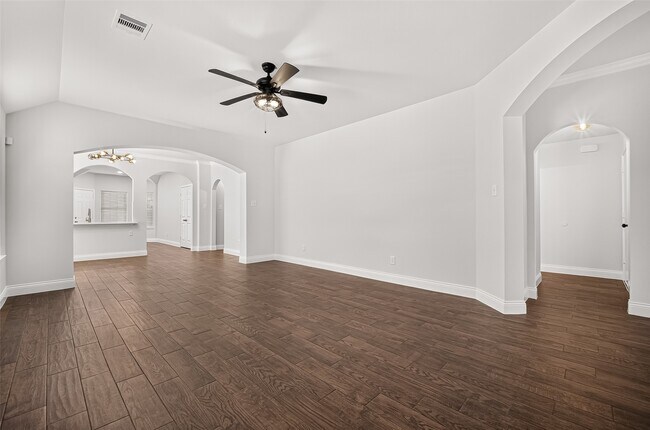 Building Photo - 20707 Pine Rain Ct