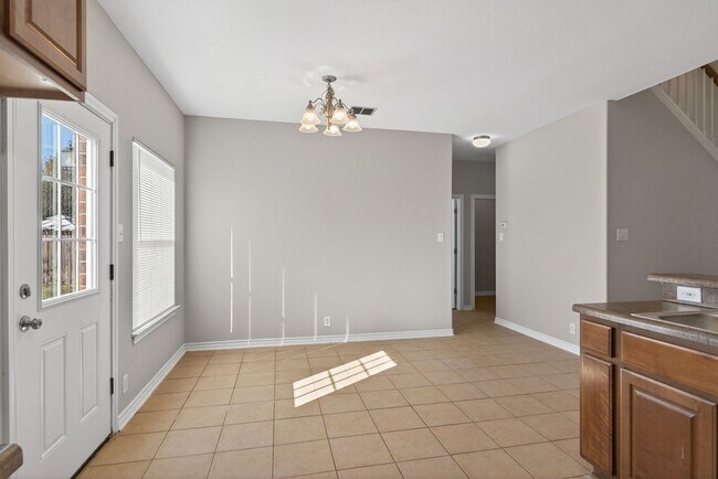 Building Photo - Spacious 4BR Home w/ Game Room | No HOA | Prime Selma Location - Realtor Commission: $500