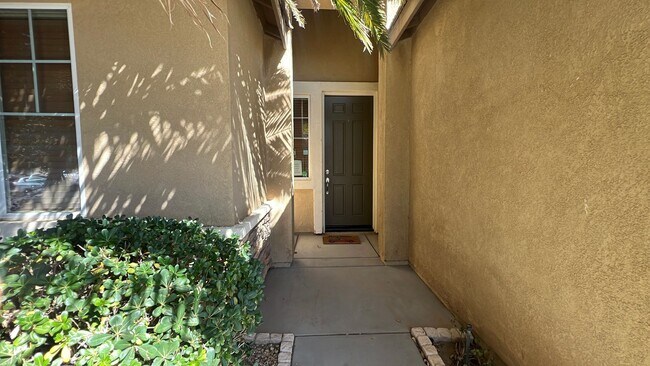 Building Photo - (APPLICATION PENDING) West Lancaster Singl...
