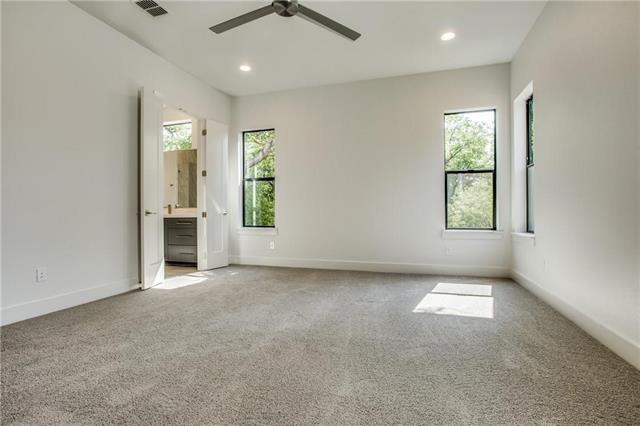 Building Photo - 4631 Manett St