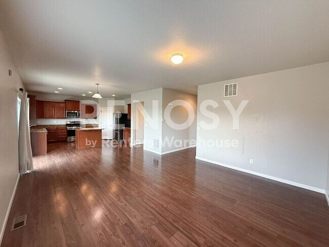 Building Photo - Spacious 4-Bedroom Home with Open Floor Plan and Large Backyard in Thornton