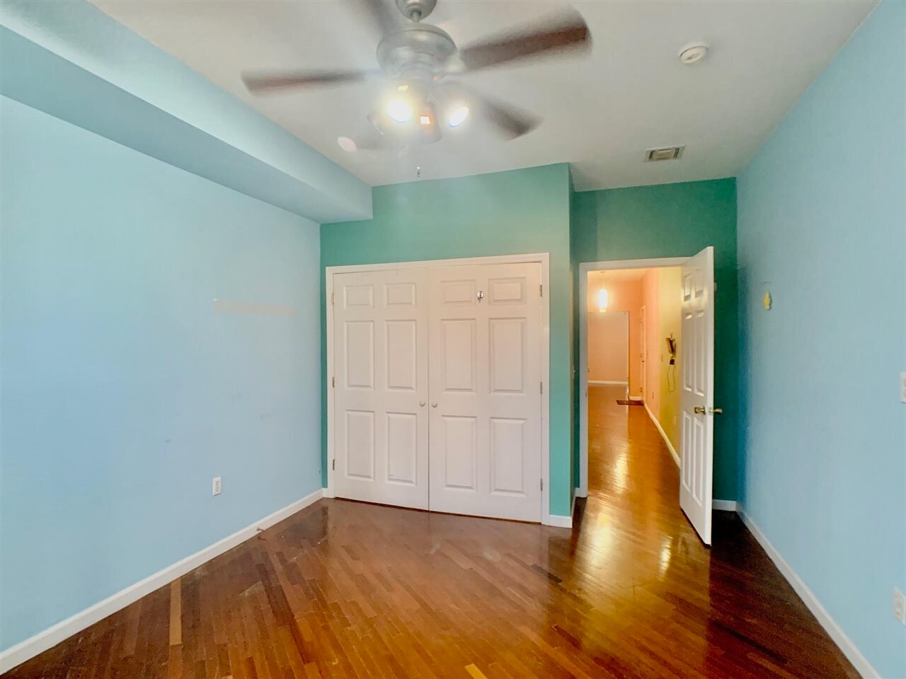 Building Photo - 3481 John F. Kennedy Blvd