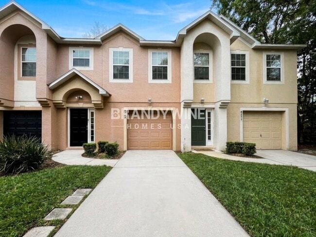 Building Photo - 8269 Halls Hammock Ct