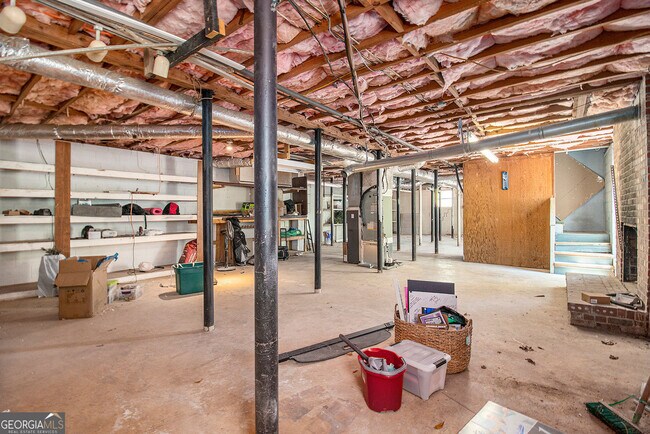 Building Photo - 9640 Cedar Grove Rd