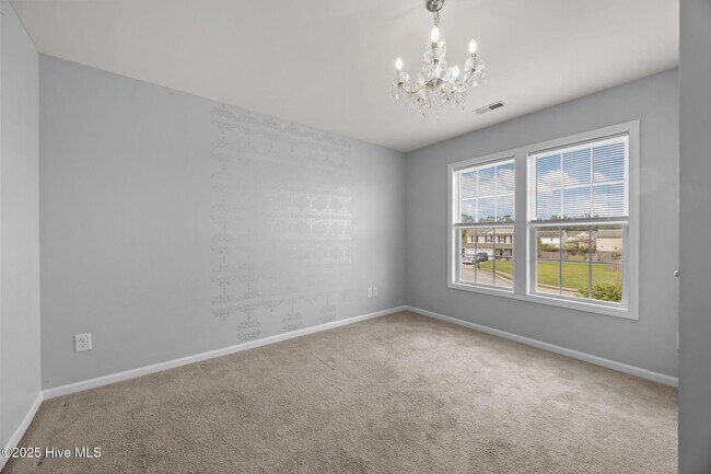 Building Photo - 111 Amberwine Cir