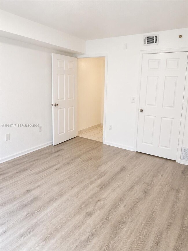 Building Photo - 15470 SW 284th St