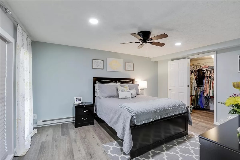 Building Photo - 121 S 25th St