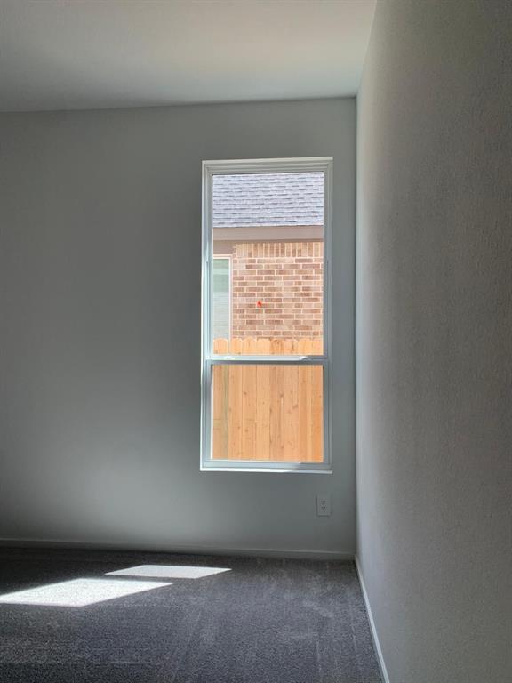 Building Photo - 32030 Meadowlake Mews Ln