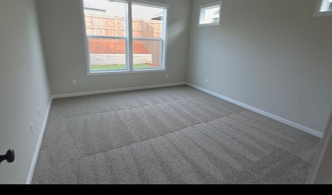 Building Photo - 738 NW 28th St