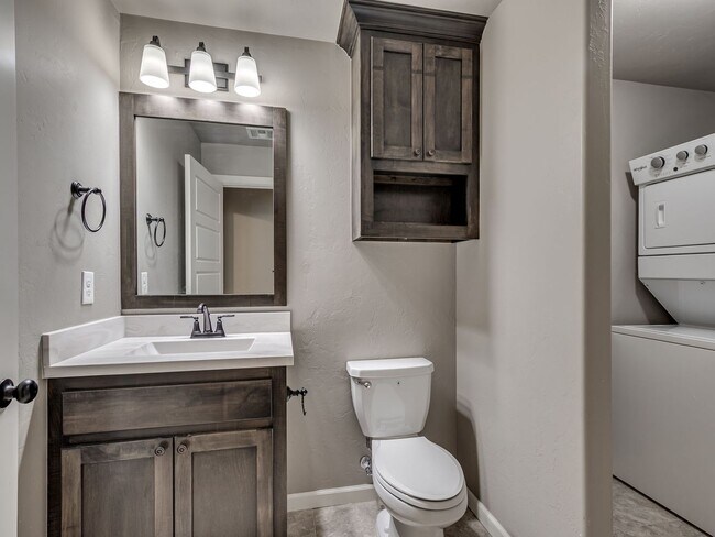 Building Photo - 5800 Campbell Creek Dr