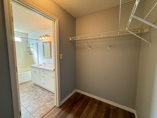 Building Photo - 4118 Spinnaker Pl