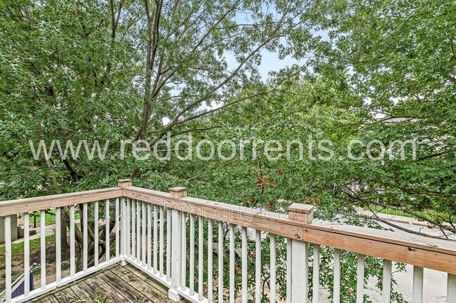 Building Photo - 2406 N Delaware St