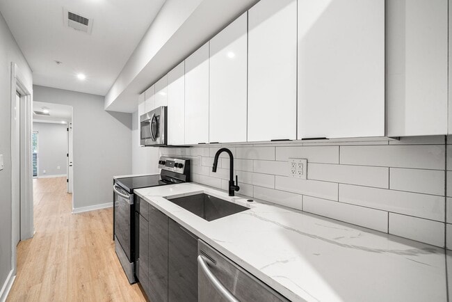 Building Photo - 1741 N 25th St