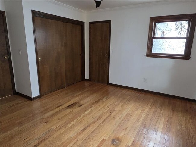 Building Photo - 28 E Jeffrey Pl