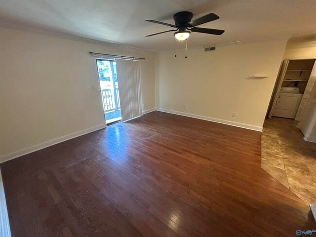 Building Photo - 6620 Willow Pointe Dr NW