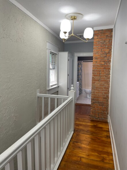 Building Photo - 1081 Harrison Ave