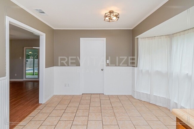 Building Photo - 1724 Rustic Wood Ct