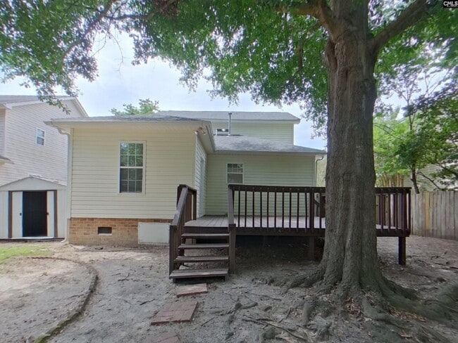 Building Photo - 337 Montclaire Ln