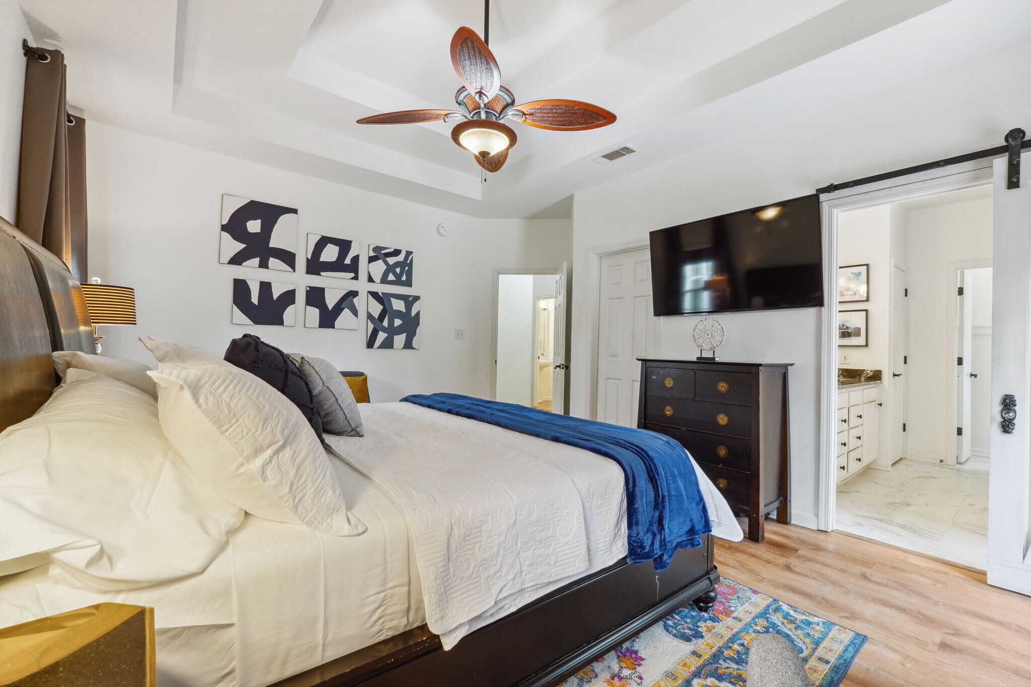 Building Photo - 135 Farr Lake Dr