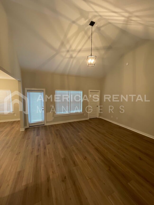 Building Photo - Home for Rent in Cullman, AL!!!  Available to View Now!!!