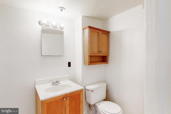 Building Photo - 929 N Calvert St