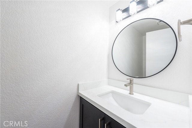 Building Photo - 46 Nightingale Dr