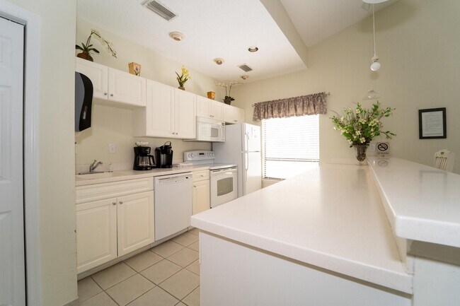 Building Photo - 101 Laurel Wood Way