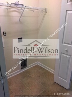Building Photo - 6609 Clarksburg Pl