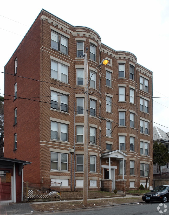 Building Photo - Clinton Avenue Apartments