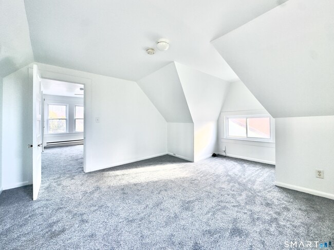 Building Photo - 44 Highview Ave