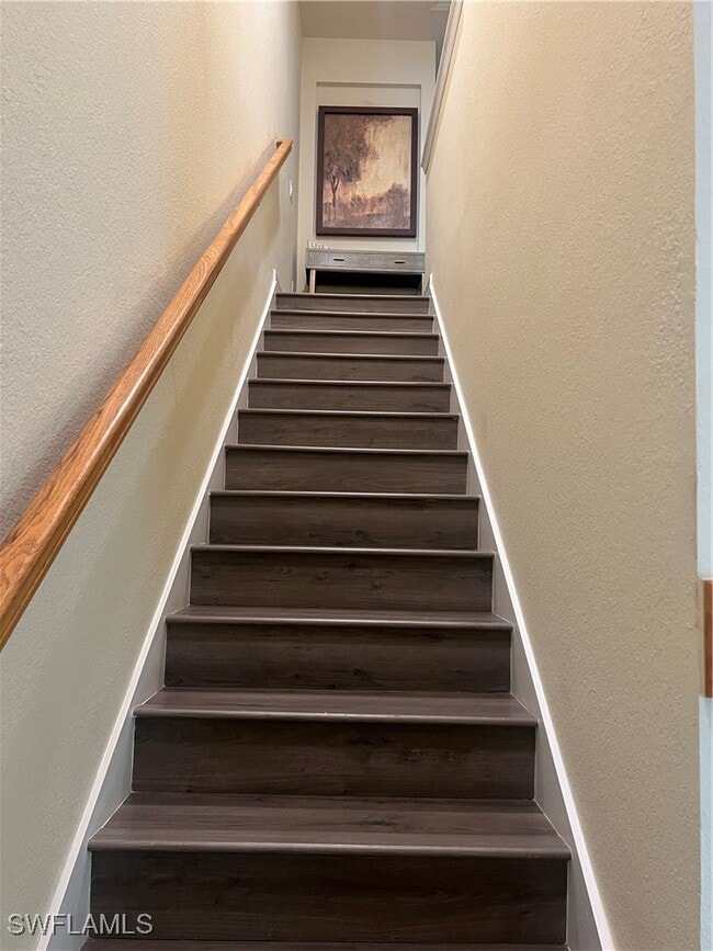 Building Photo - 10300 Via Colomba Circle