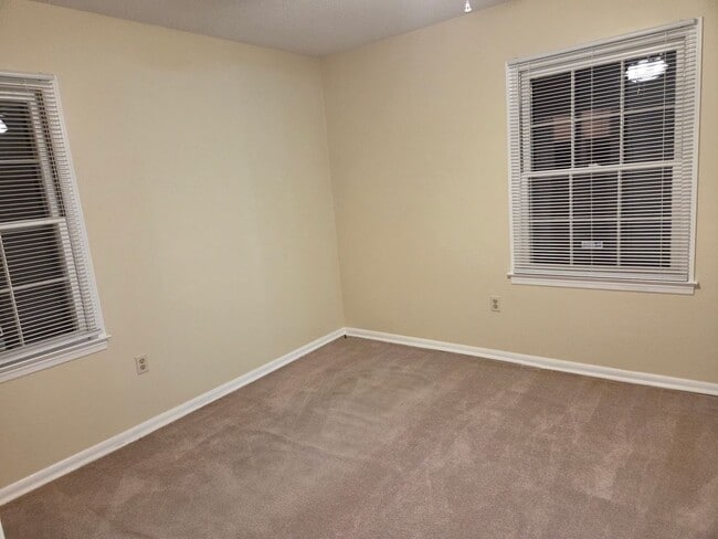 Building Photo - ORANGEBURG