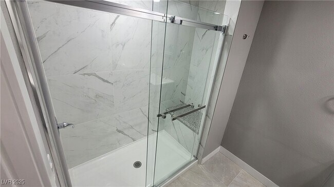 Building Photo - 2600 Sidonia Ave