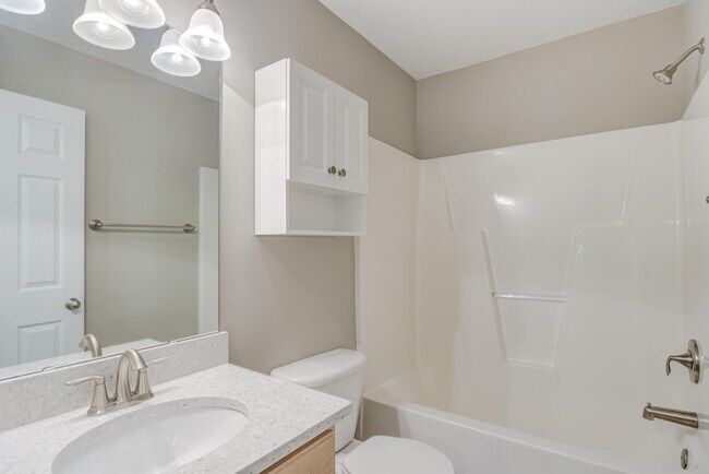 Building Photo - 1007 Brickstone Dr