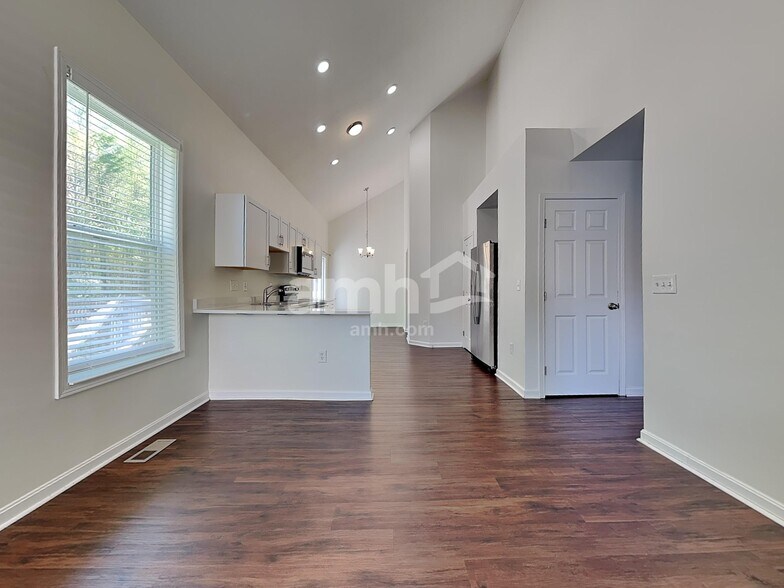 Building Photo - 54 Huntington Ave