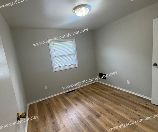 Building Photo - 4414 W 24th Pl