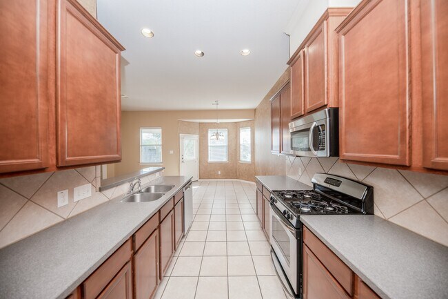 Building Photo - 25310 Basil Brook Ct