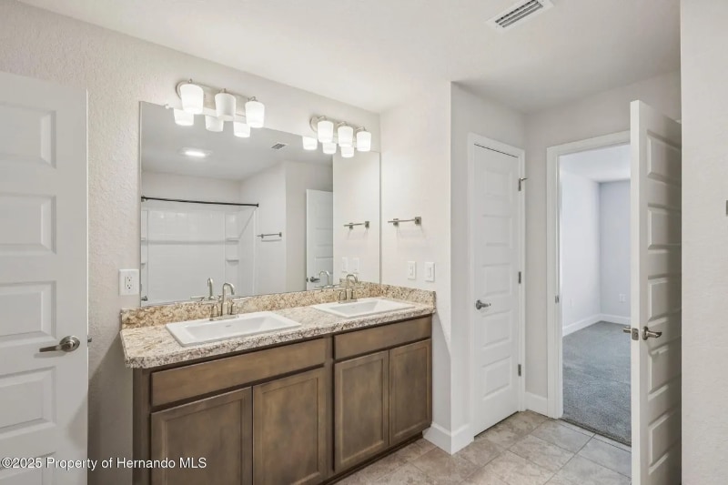 Building Photo - 12518 Pine Bluff St