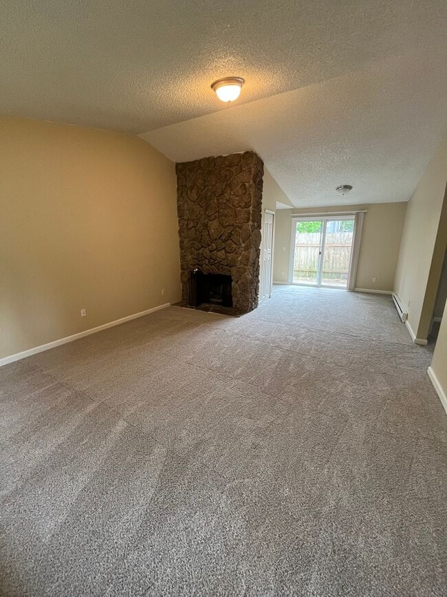 Building Photo - 18950 NW Shadow Ln