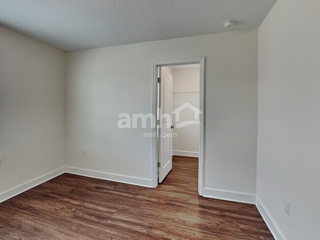 Building Photo - 4536 Reisswood Loop